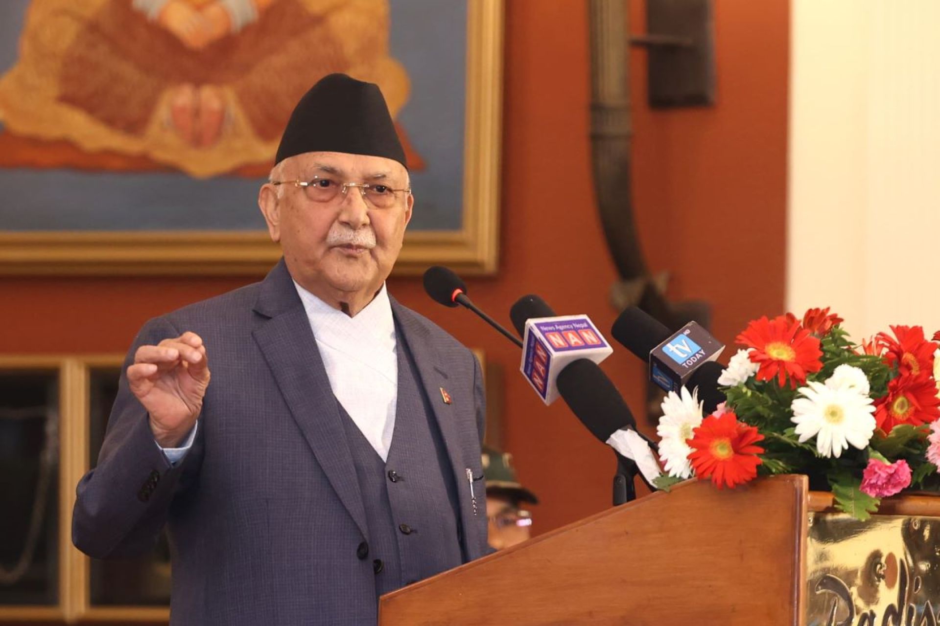 एकजुट भएर काम गरे नेपालको विकास सम्भव छ: प्रधानमन्त्री ओली